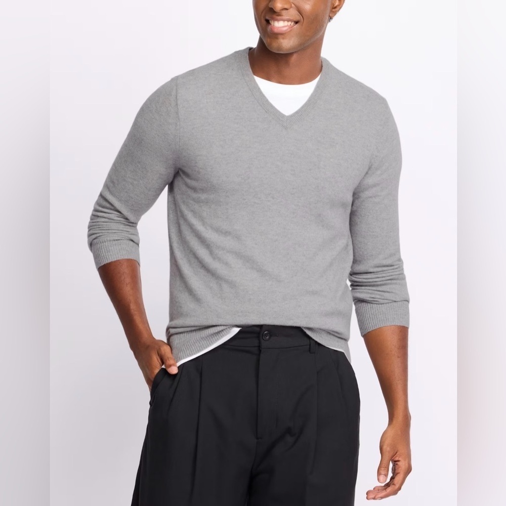 THE COMMONS Brentwood 100% Cashmere V-Neck Sweater Size Large